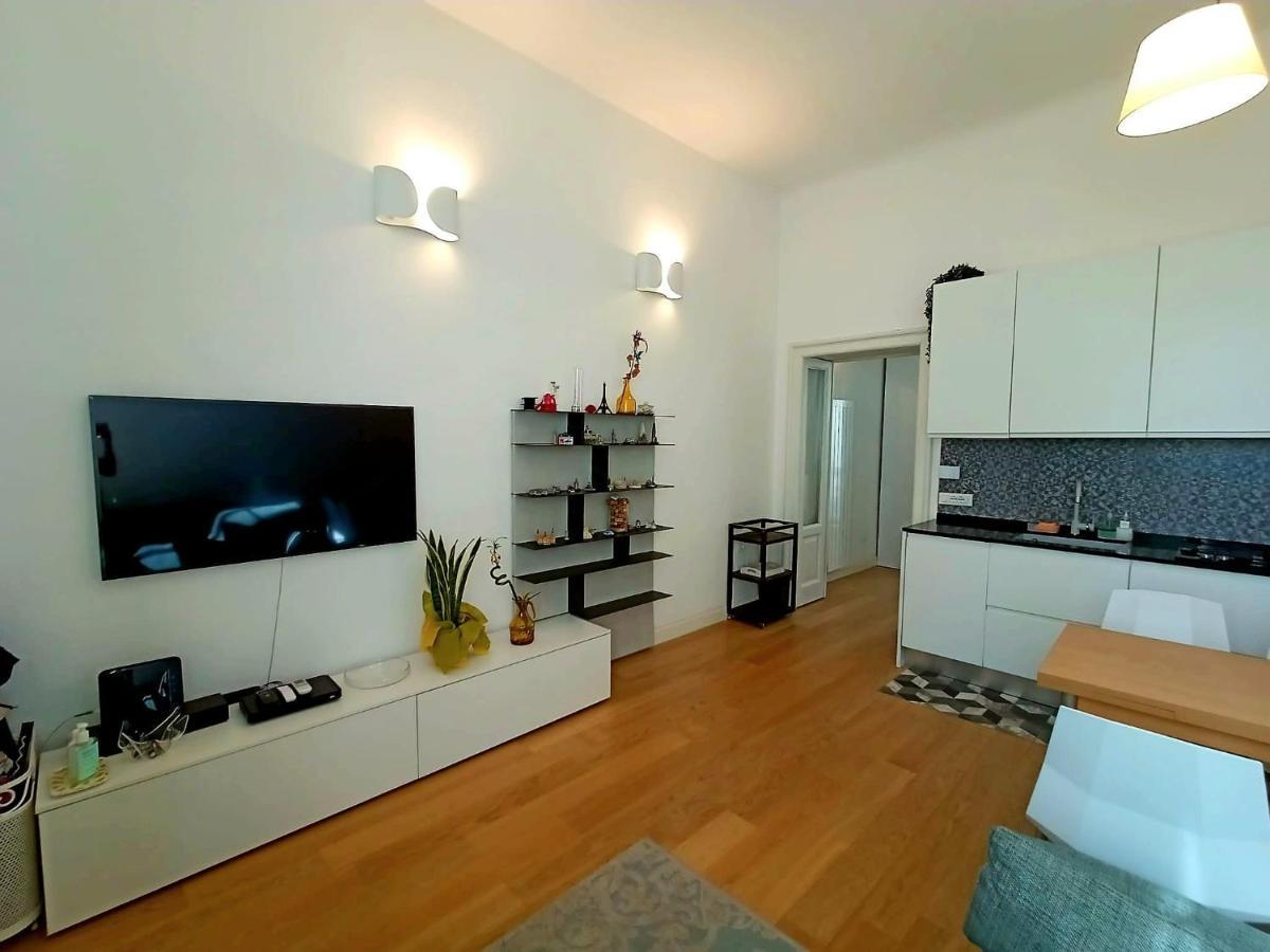 Charming Ringhiera House In The Heart Of Milanアパートメント エクステリア 写真